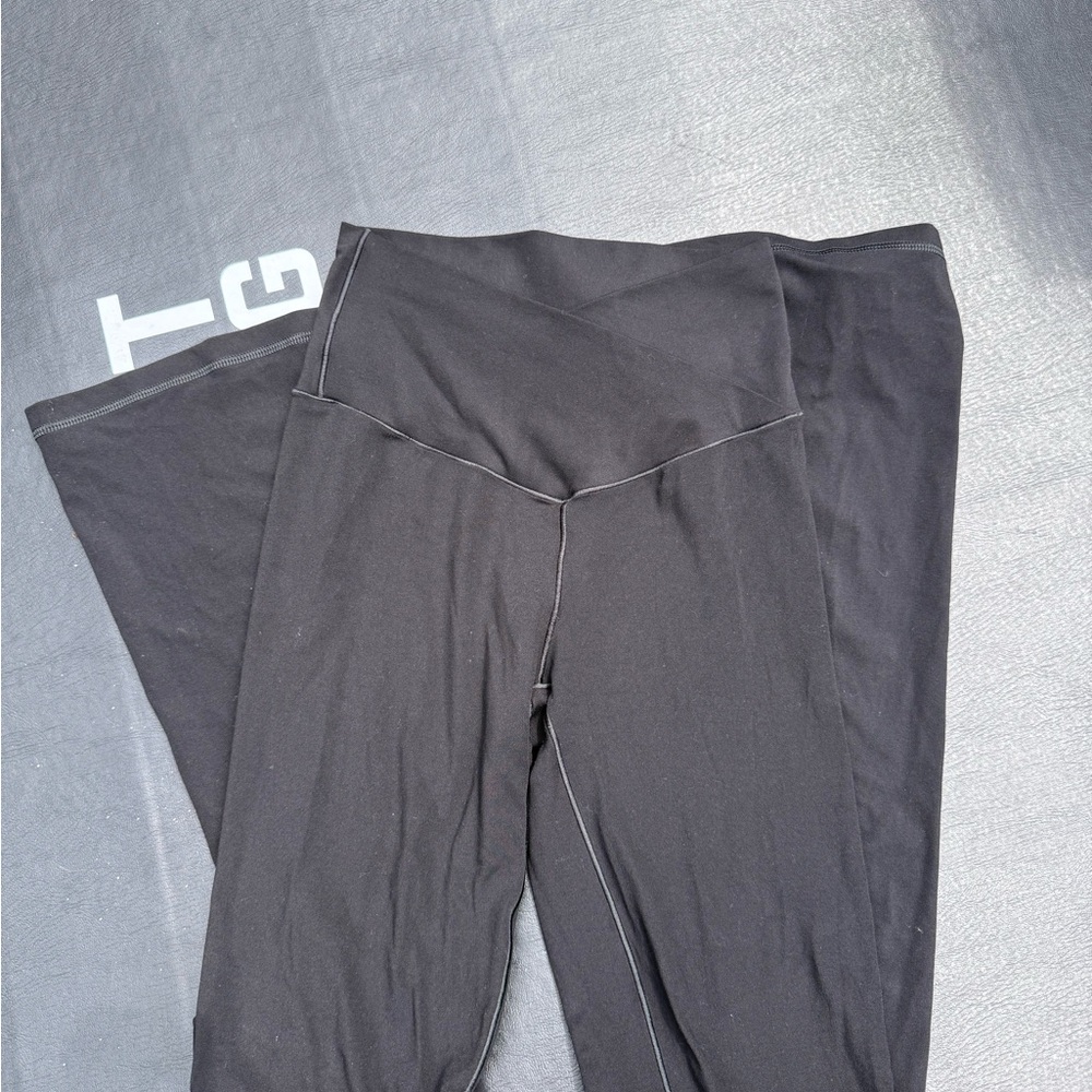 Black High-Waisted flare Leggings